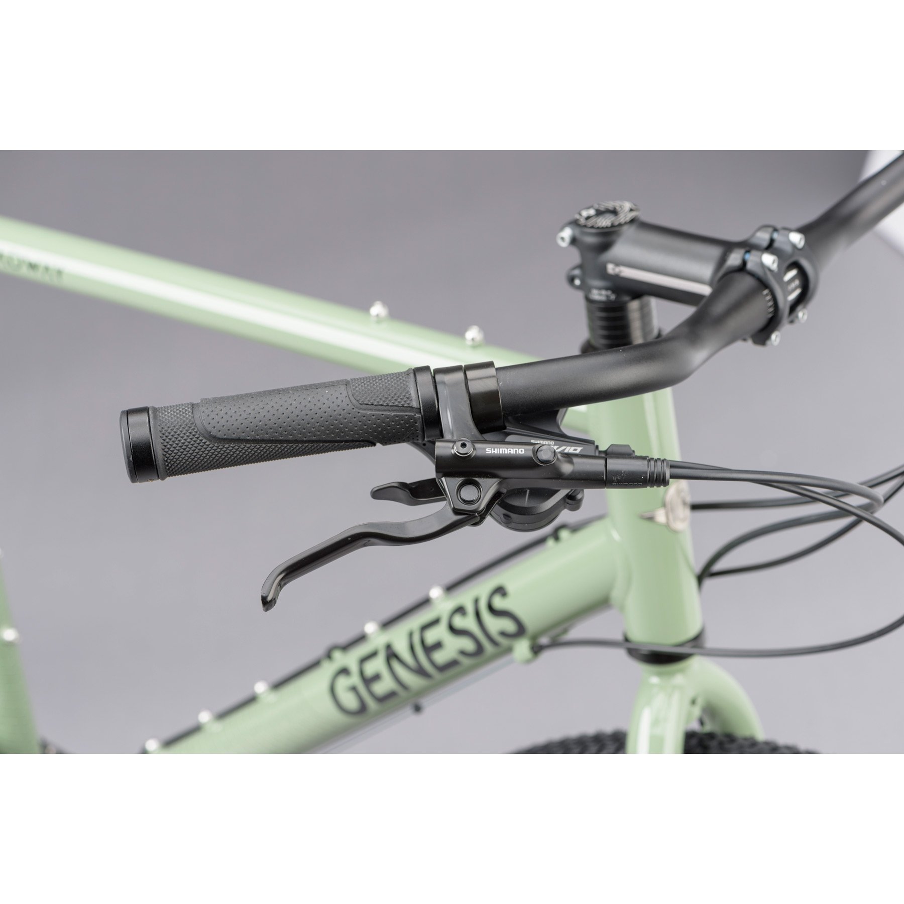 Genesis hybrid hot sale bike