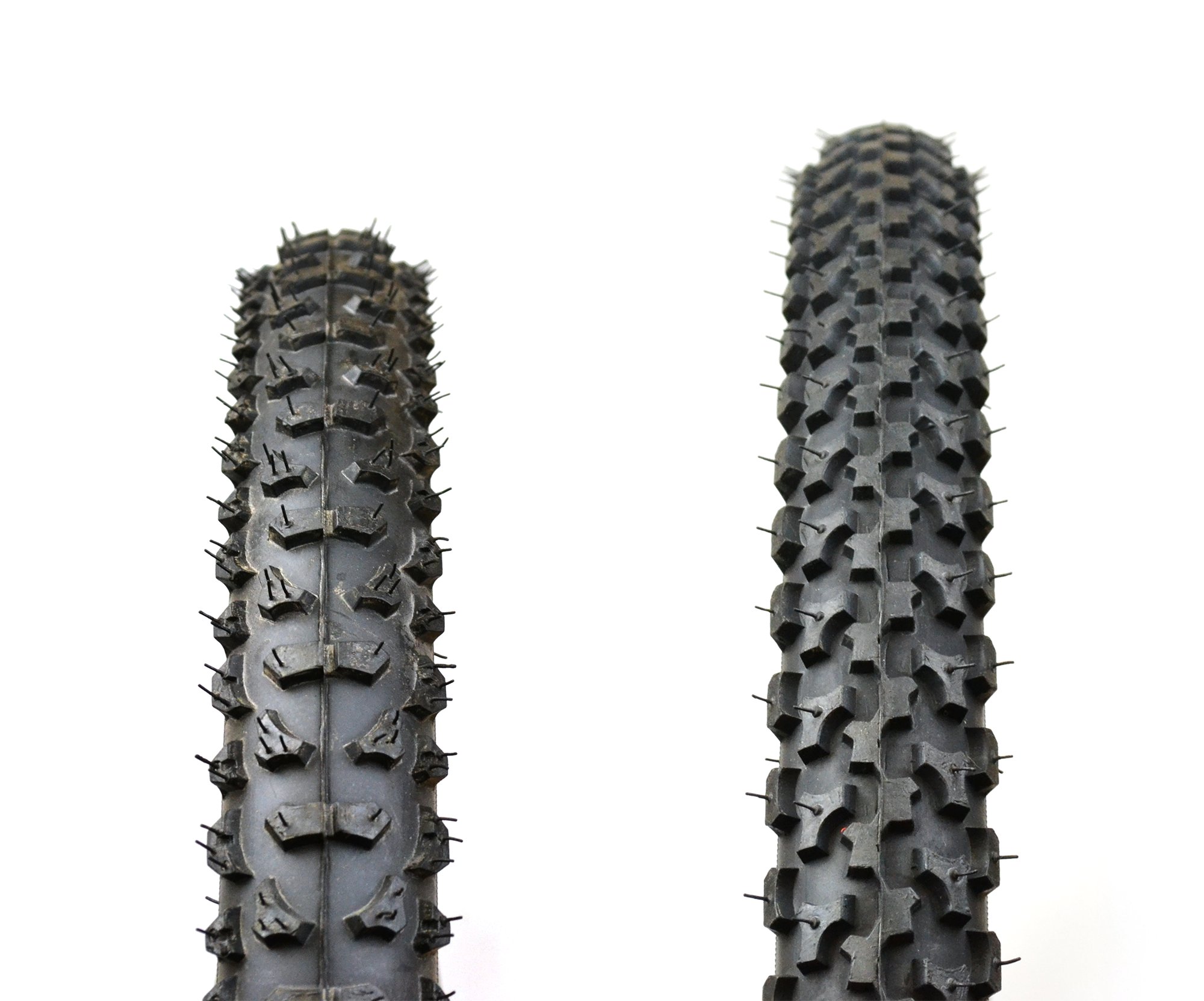 700c knobbly tyres